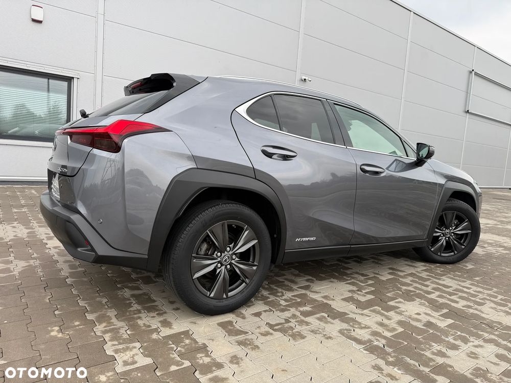 Lexus UX 250h GPF Prestige AWD - 23