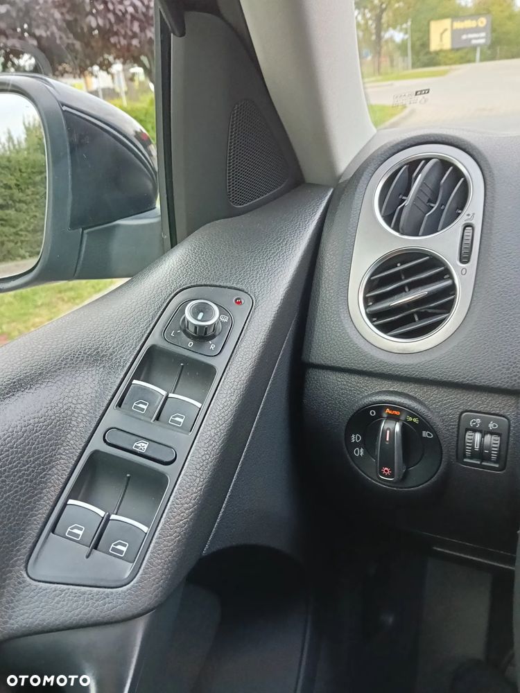Volkswagen Tiguan - 21