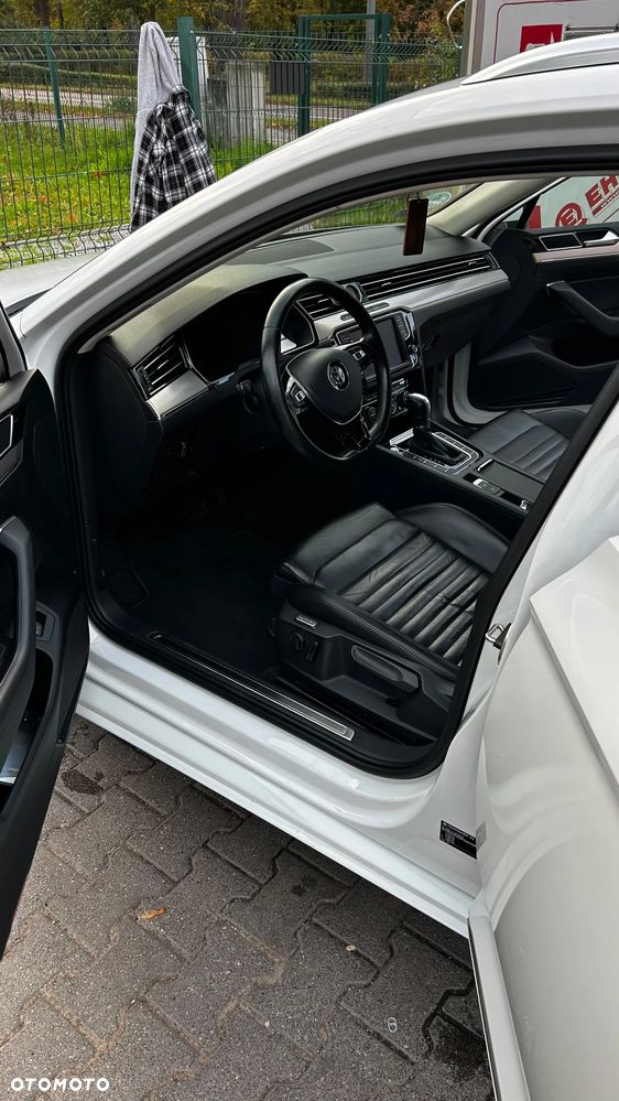 Volkswagen Passat 2.0 TDI BMT Highline DSG - 39