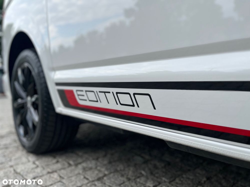 Volkswagen Multivan - 30