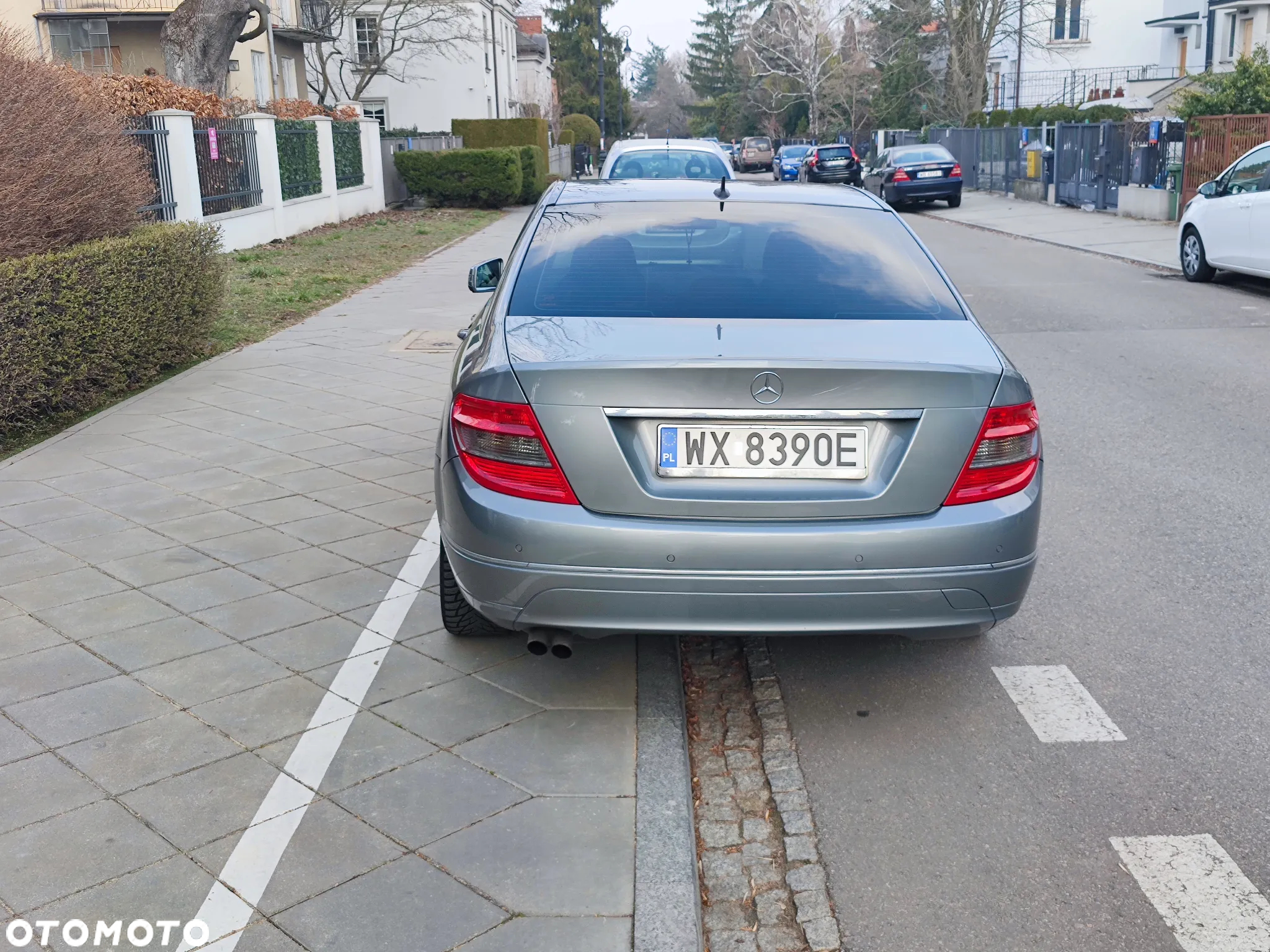 Mercedes-Benz Klasa C 180 CGI Automatik BlueEFFICIENCY Avantgarde - 5
