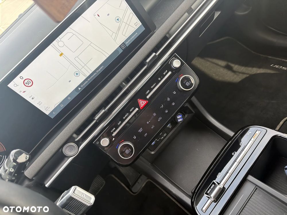 Hyundai Tucson 1.6 T-GDi HEV Smart 2WD - 12