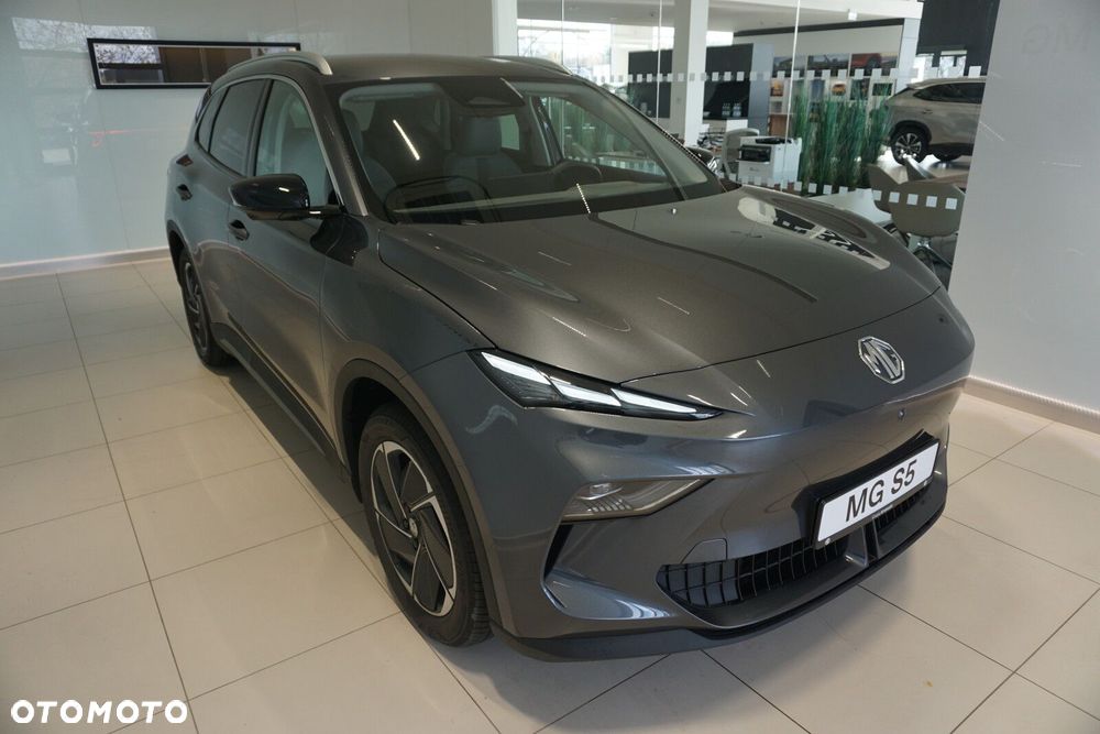 MG S5 EV - 8