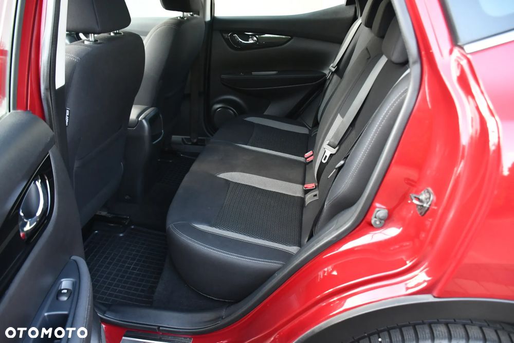 Nissan Qashqai 1.3 DIG-T N-Connecta - 21