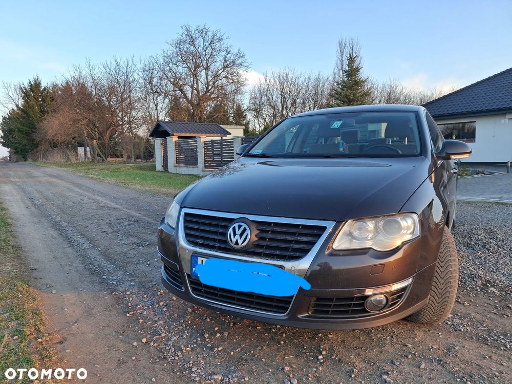 Volkswagen Passat 2.0 TDI Comfortline - 3