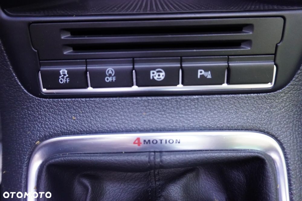 Volkswagen Tiguan 2.0 TDI DPF 4Motion Sport & Style - 28