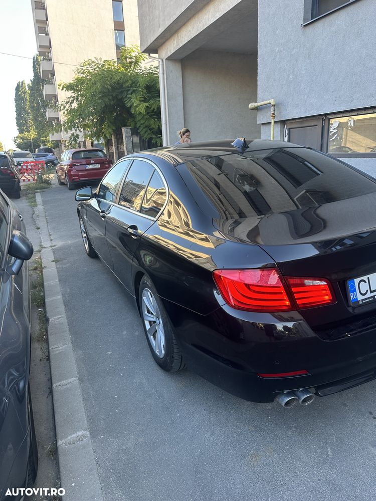 BMW Seria 5 520d Aut. - 3