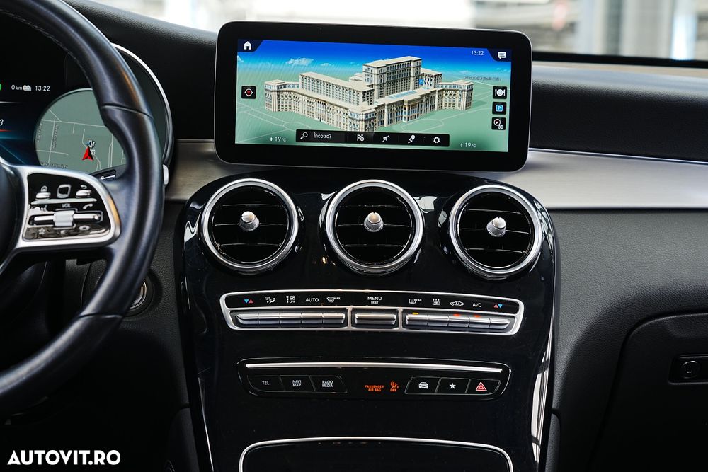 Mercedes-Benz GLC - 11
