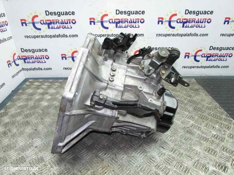 CAIXA VELOCIDADES OPEL AGILA 2003 - 4