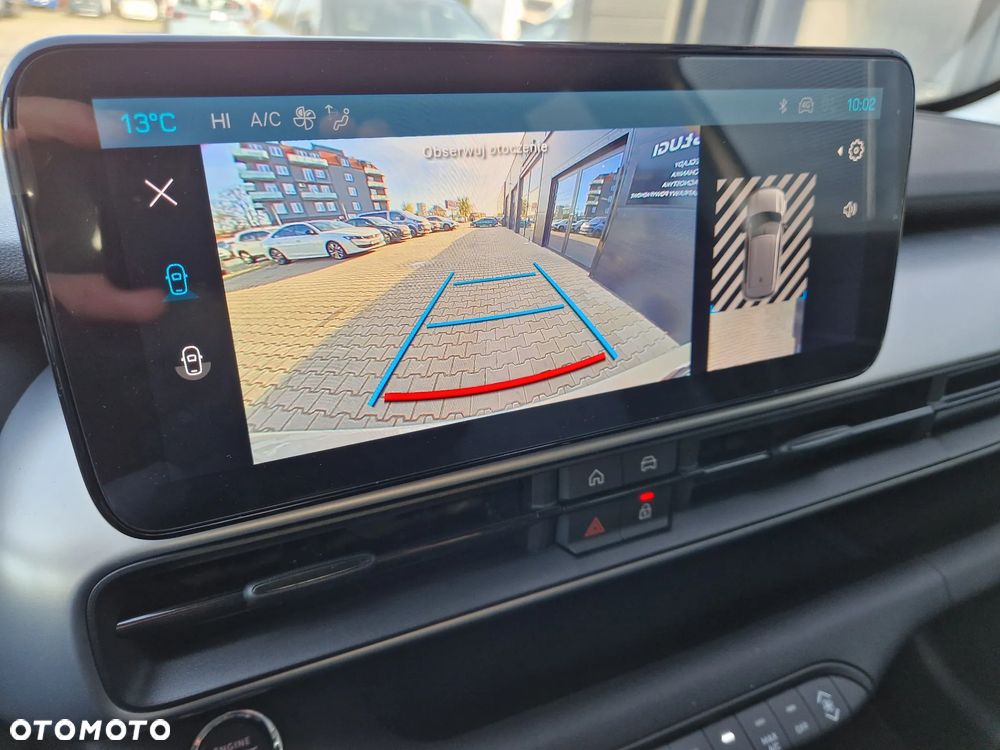 Jeep Avenger 54kWh Summit - 16