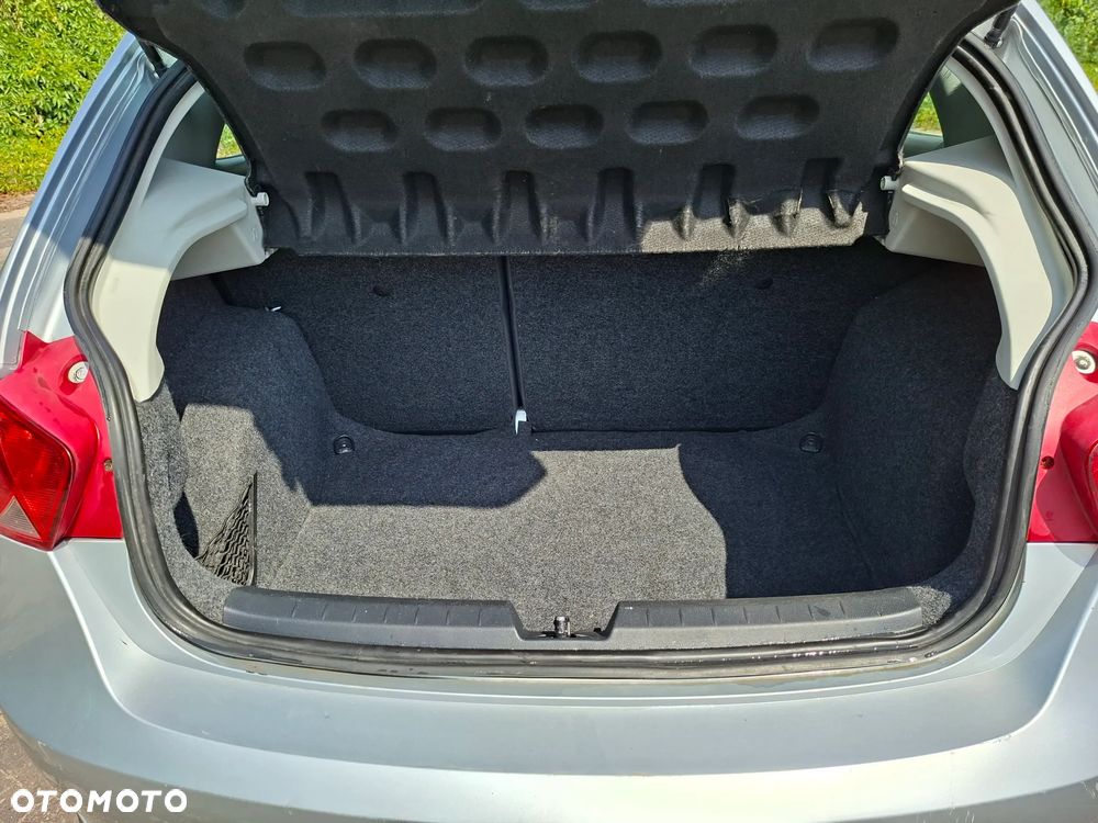 Seat Ibiza 1.6 16V Style - 16