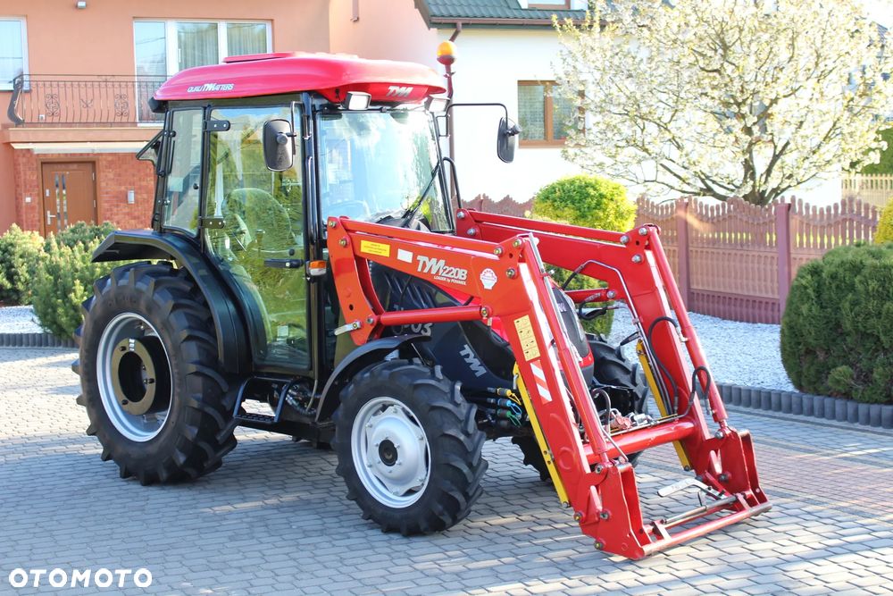 TYM T603 POLSKA AGROMA / NISKI PRZEBIEG / ŁADOWACZ CZOŁOWY / PRZEDNI TUZ / KLIMATYZACJA / 3512 / 2812 / URSUS / FARMTRAC / ARBOS / LOVOL / - 16