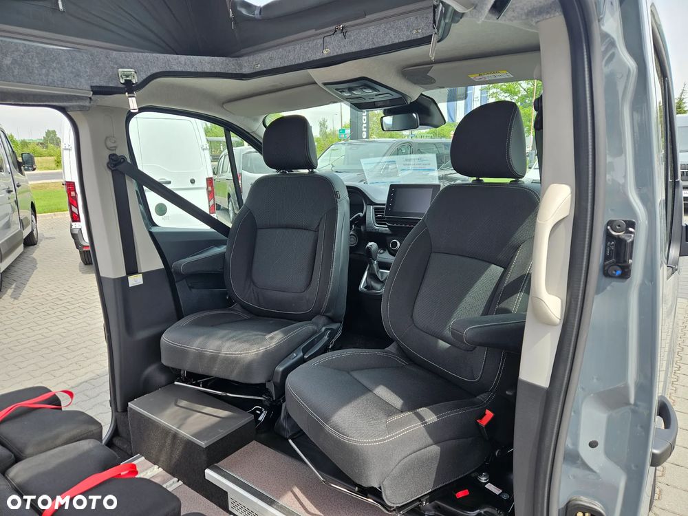 Renault Trafic - 17