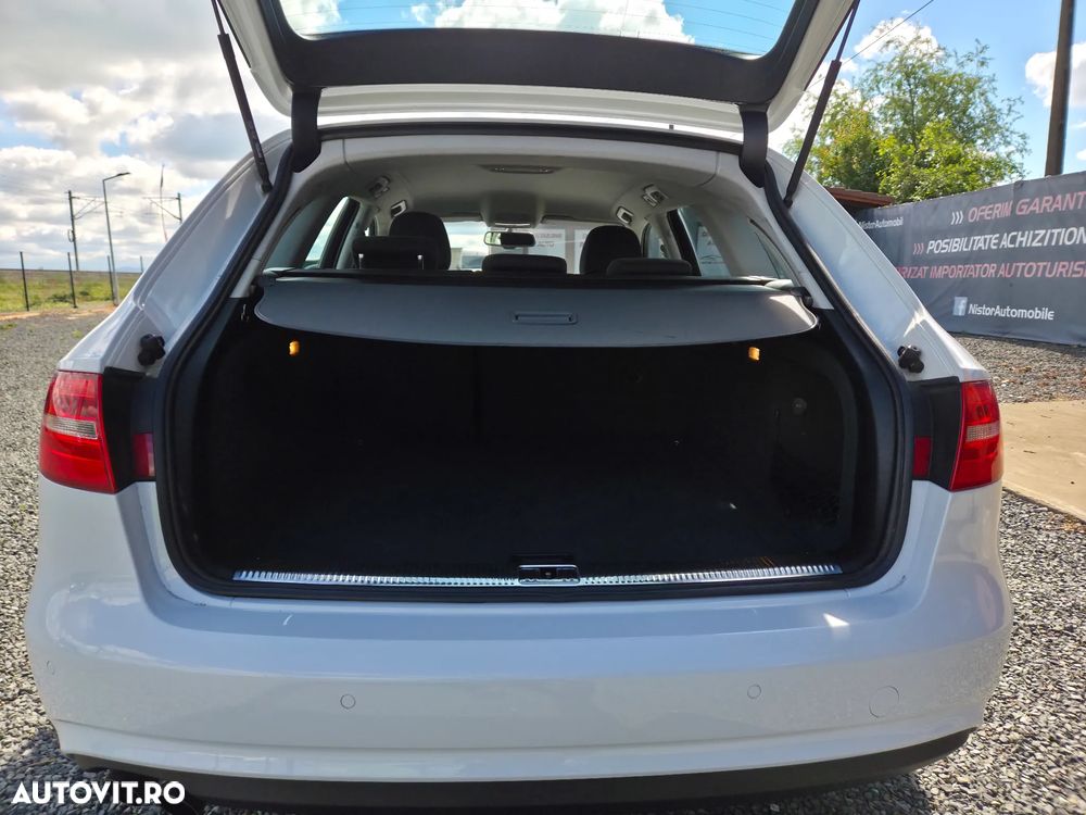 Audi A4 2.0 TDI DPF multitronic S line Sportpaket - 13