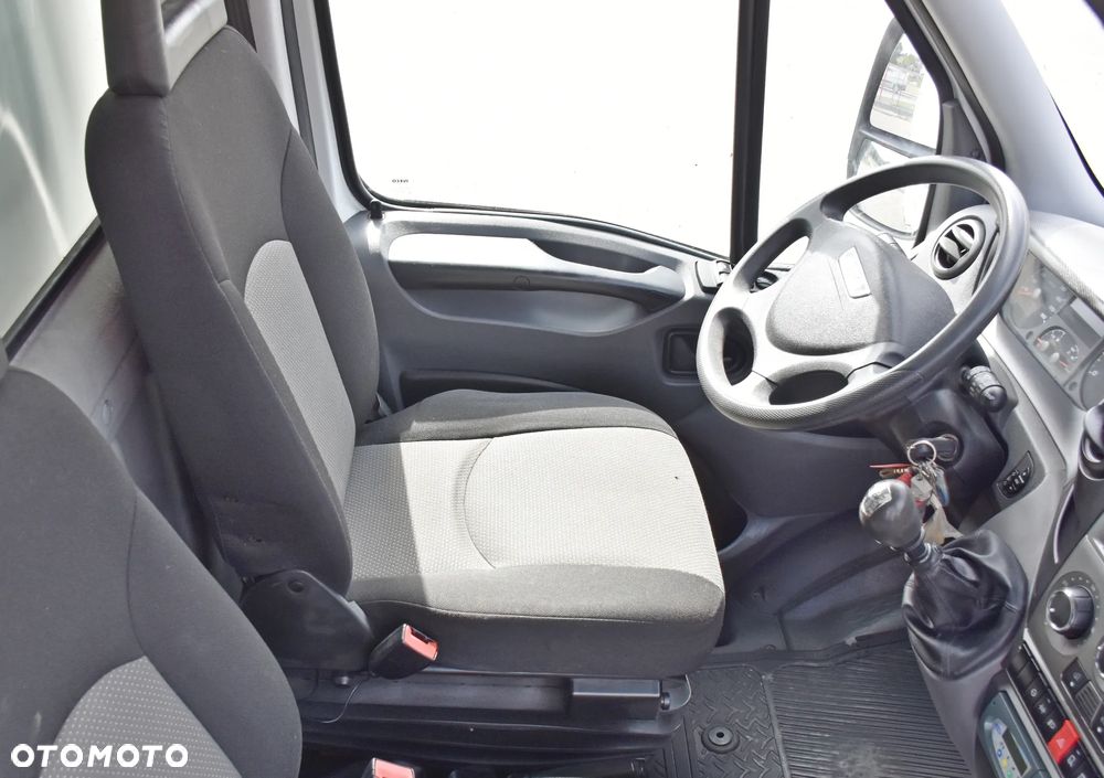 Iveco DAILY 35S13 * CHŁODNIA/IZOTERMA 2,00 m * STAN BDB - 10