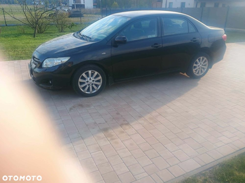 Toyota Corolla 1.4 D-4D Premium MM - 2