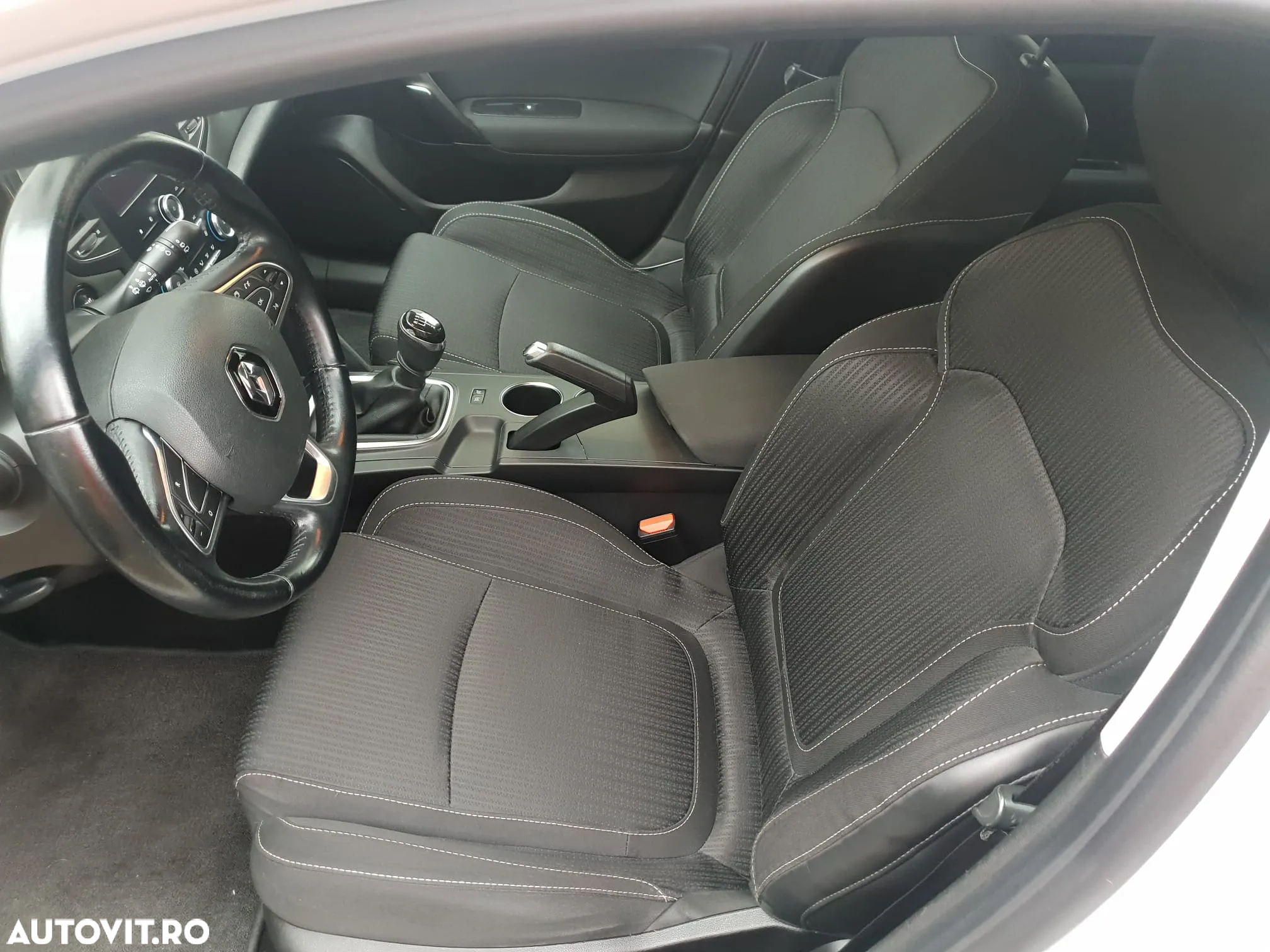 Renault Megane ENERGY dCi 110 ECO2 BUSINESS - 12