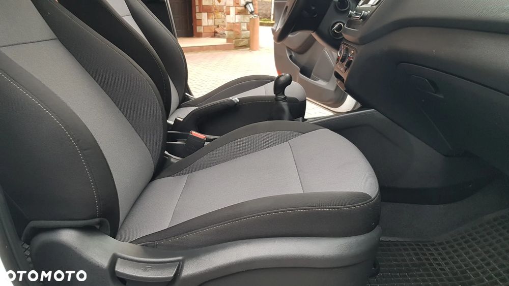 Hyundai i20 1.2 Comfort - 21