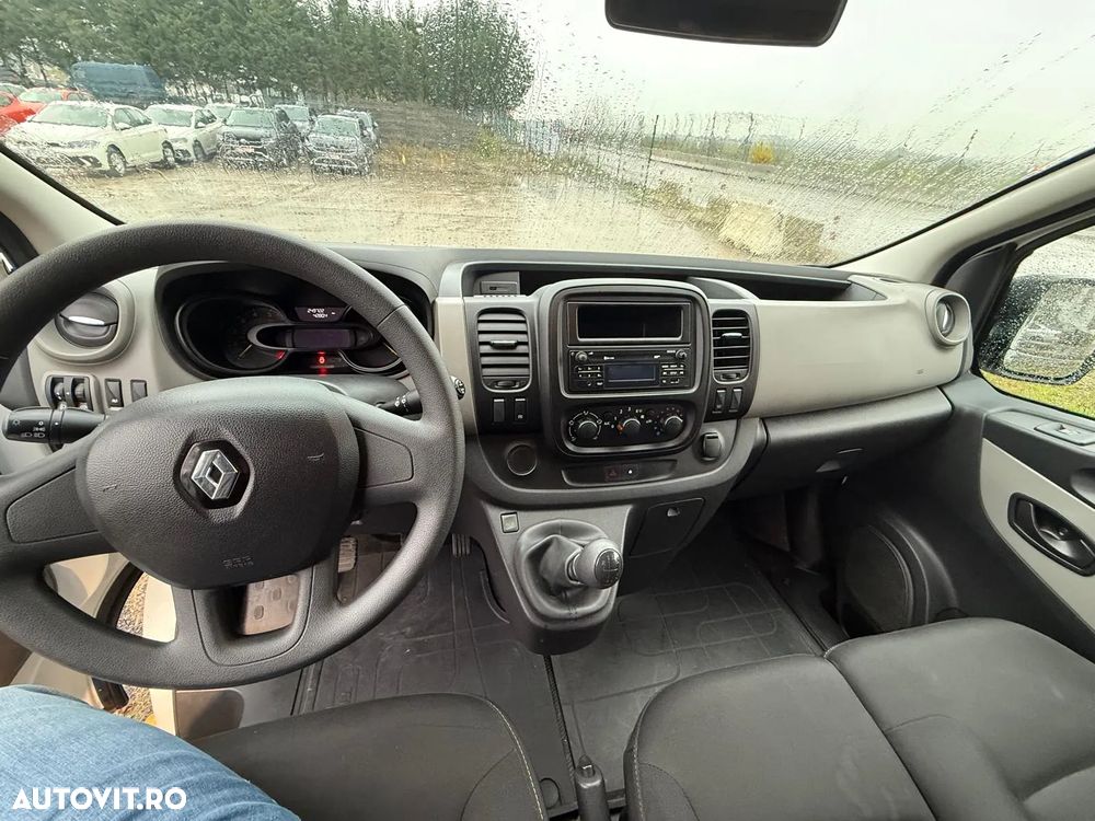 Renault Trafic - 7