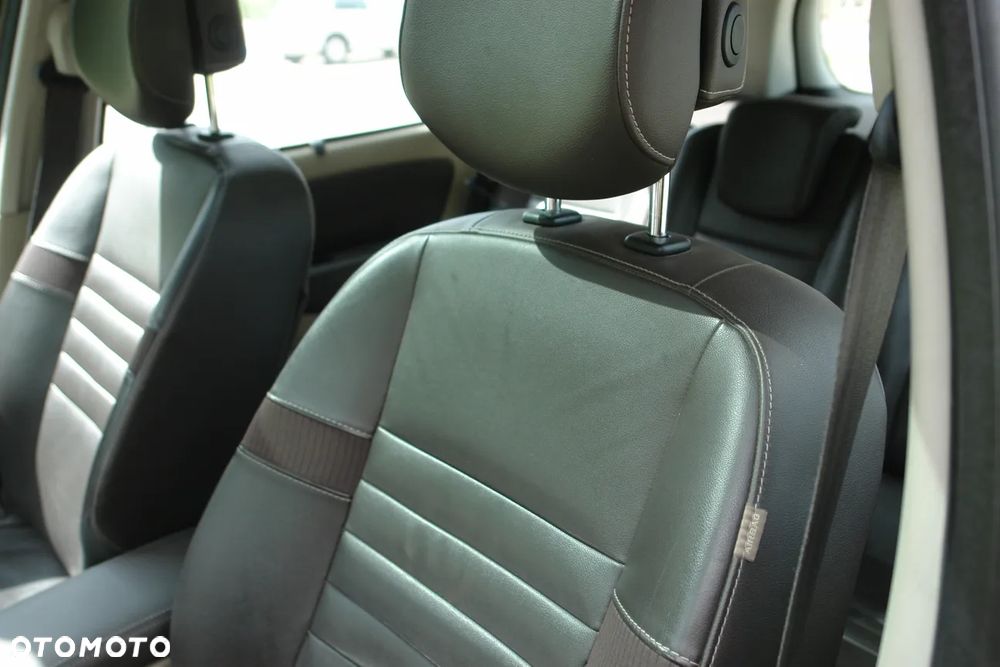 Renault Grand Scenic - 6