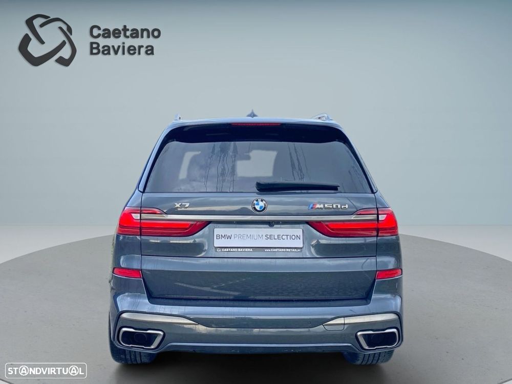 BMW X7 M50d - 30