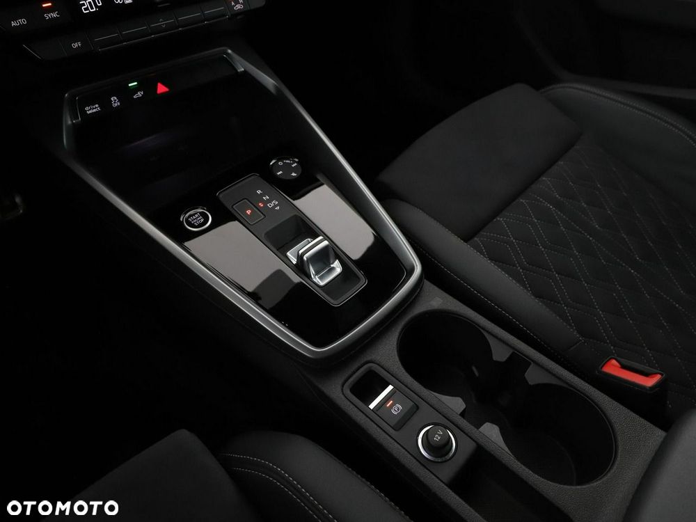 Audi A3 Sportback 45 TFSIe S tronic S line - 31