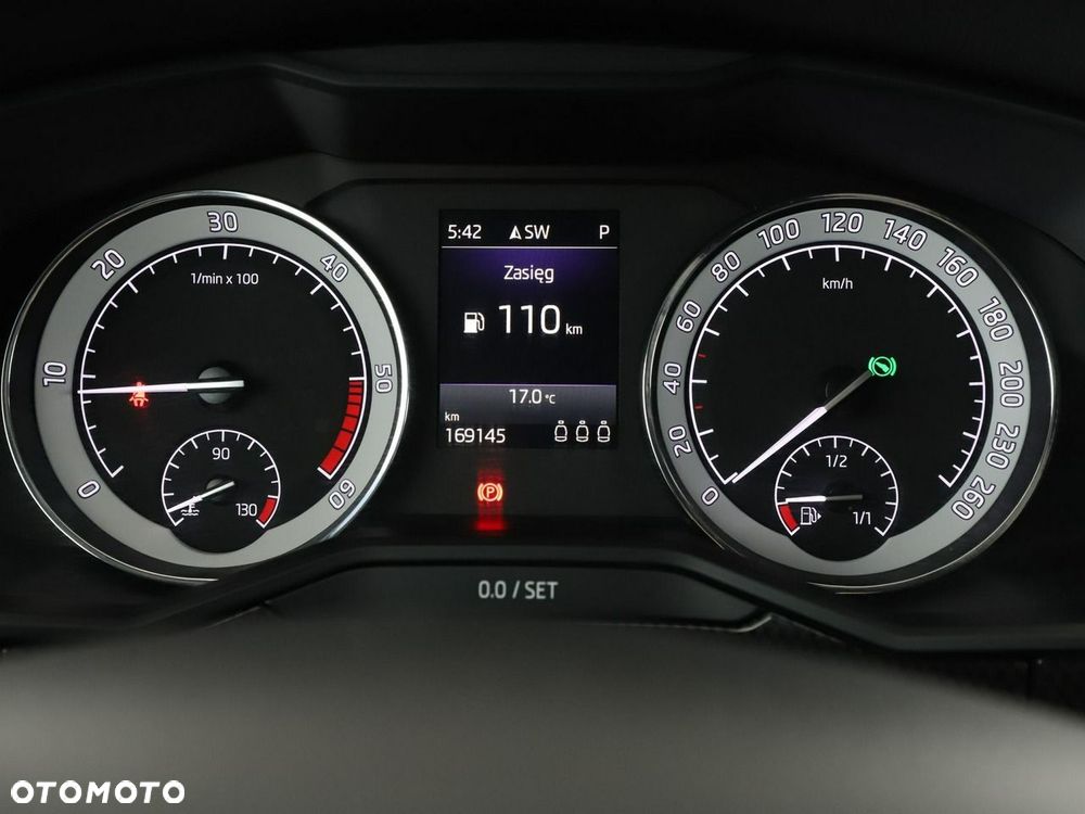 Skoda Superb 2.0 TDI 4x4 Sportline DSG - 23