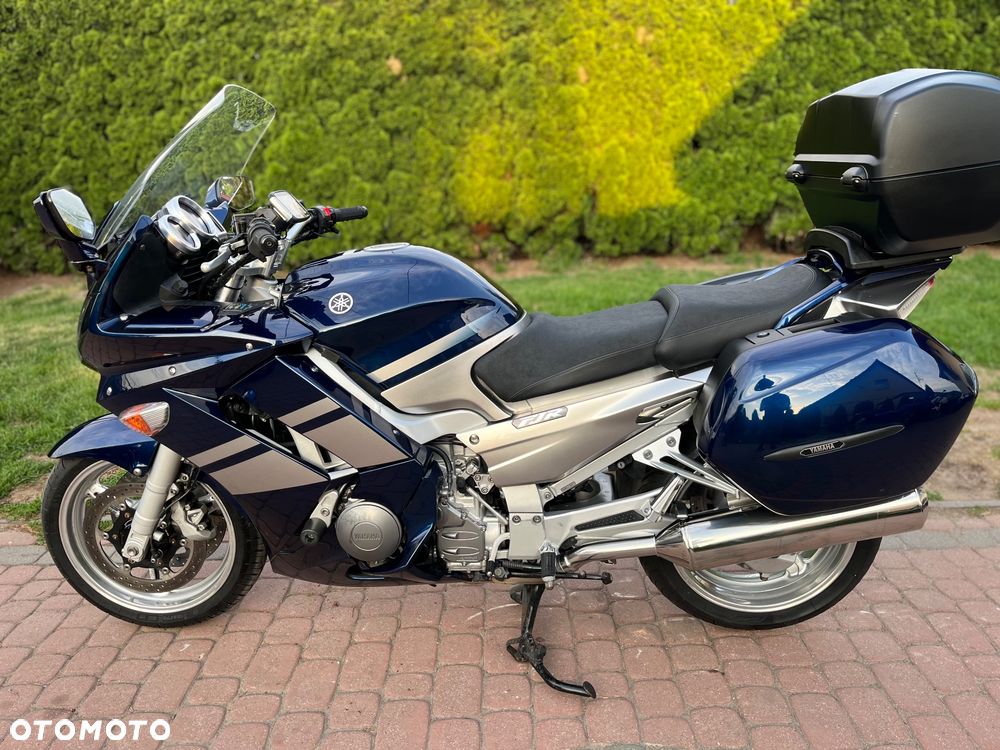 Yamaha FJR - 10