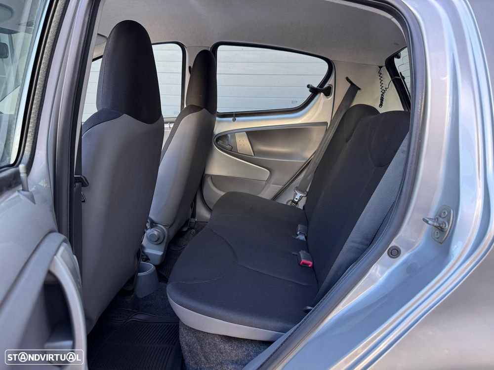 Toyota Aygo 1.0 Power Pack+AC - 11