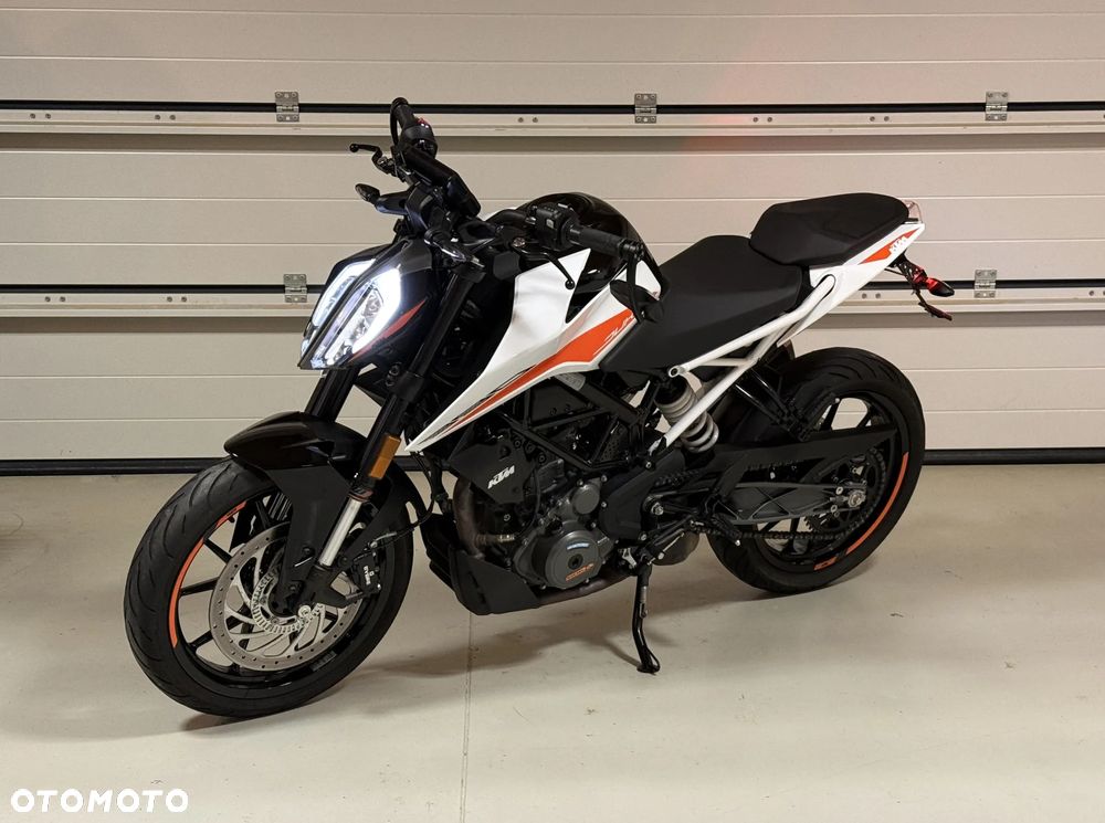 KTM Duke - 1