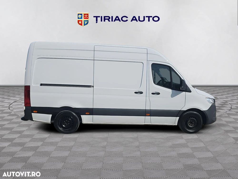 Mercedes-Benz Sprinter - 6