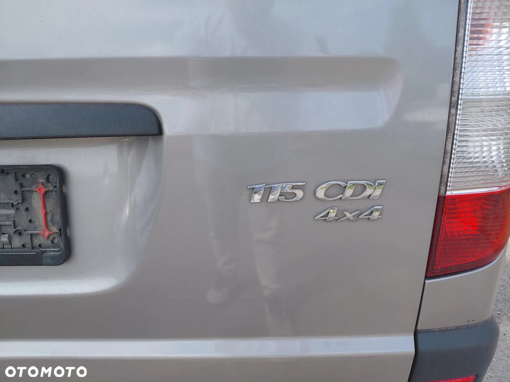 Mercedes-Benz Vito - 10