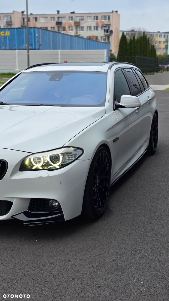 BMW Seria 5 535d xDrive - 12