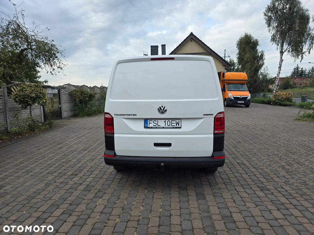 Volkswagen Transporter T6 4MOTION Lang - 16