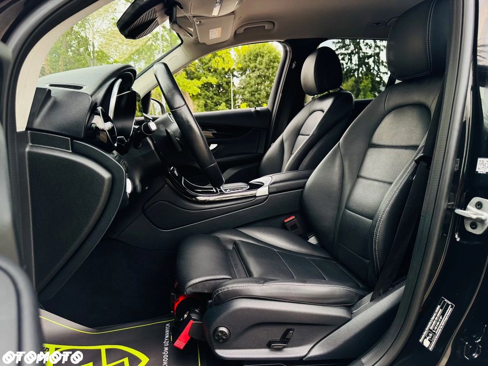 Mercedes-Benz GLC 200 d 4Matic 9G-TRONIC Edition Avantgarde - 26