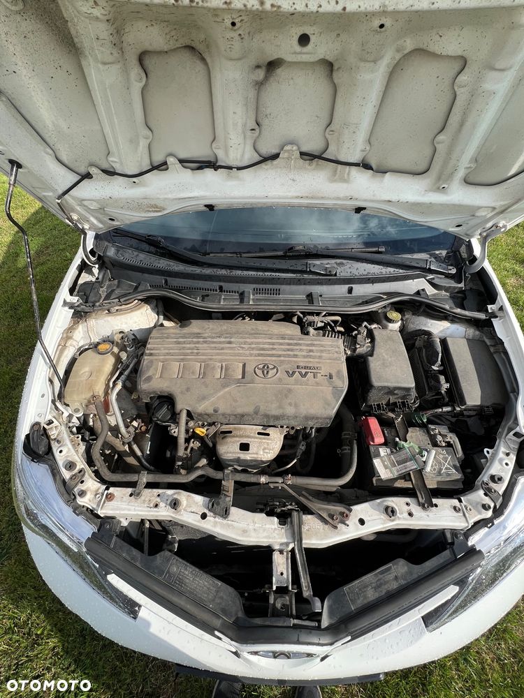 Toyota Auris - 3