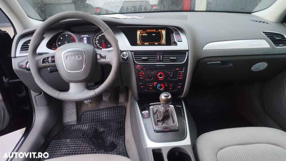 Audi A4 2.0 TDI DPF quattro S line Sportpaket (plus) - 15