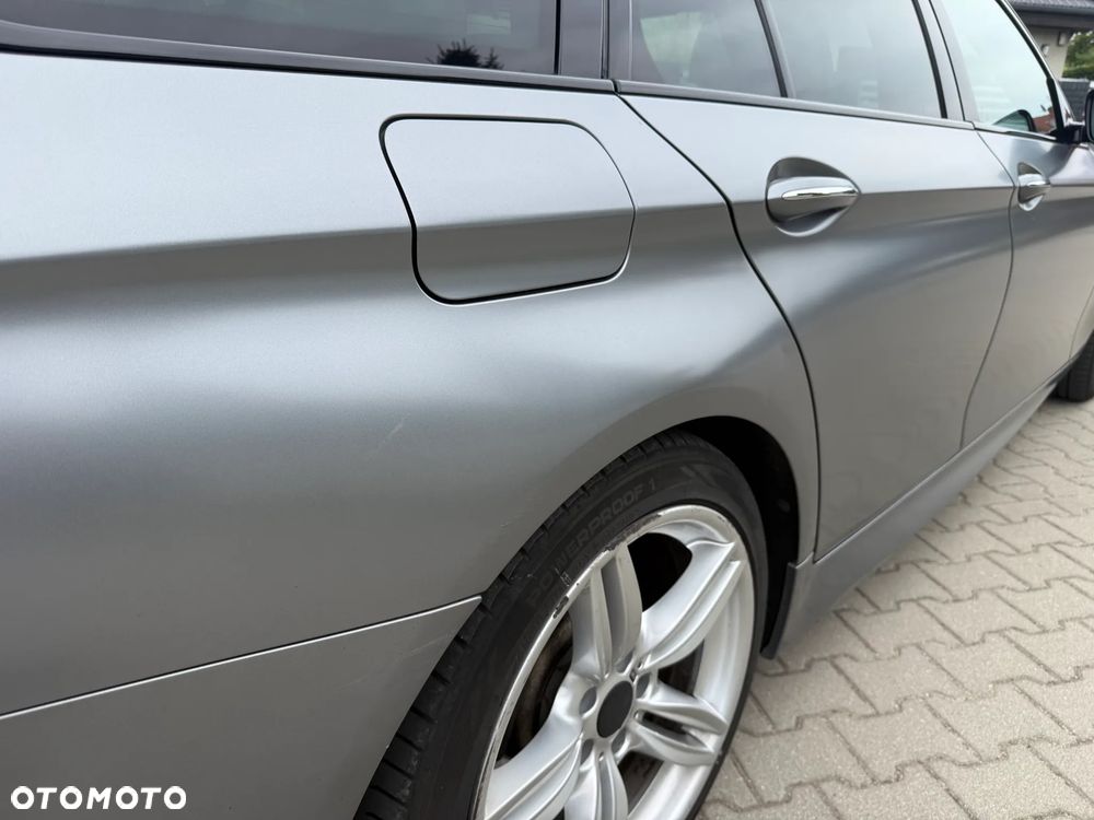 BMW Seria 5 - 16