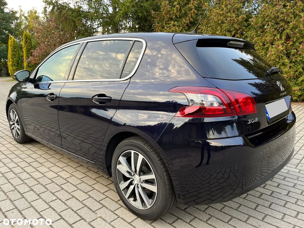 Peugeot 308 - 11