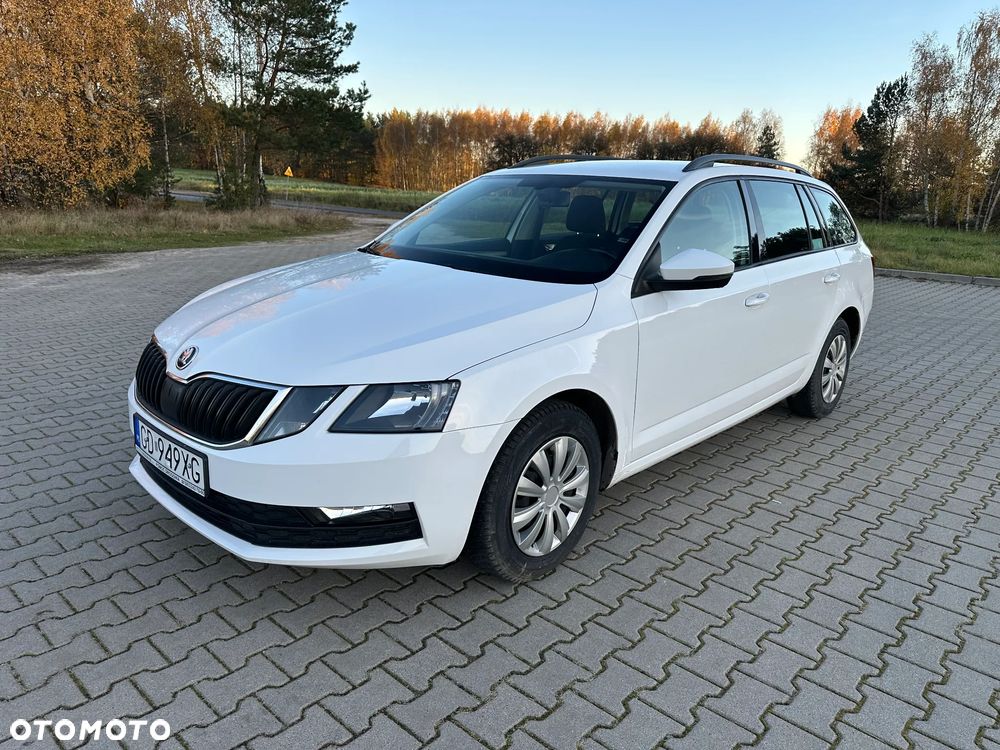 Skoda Octavia - 1