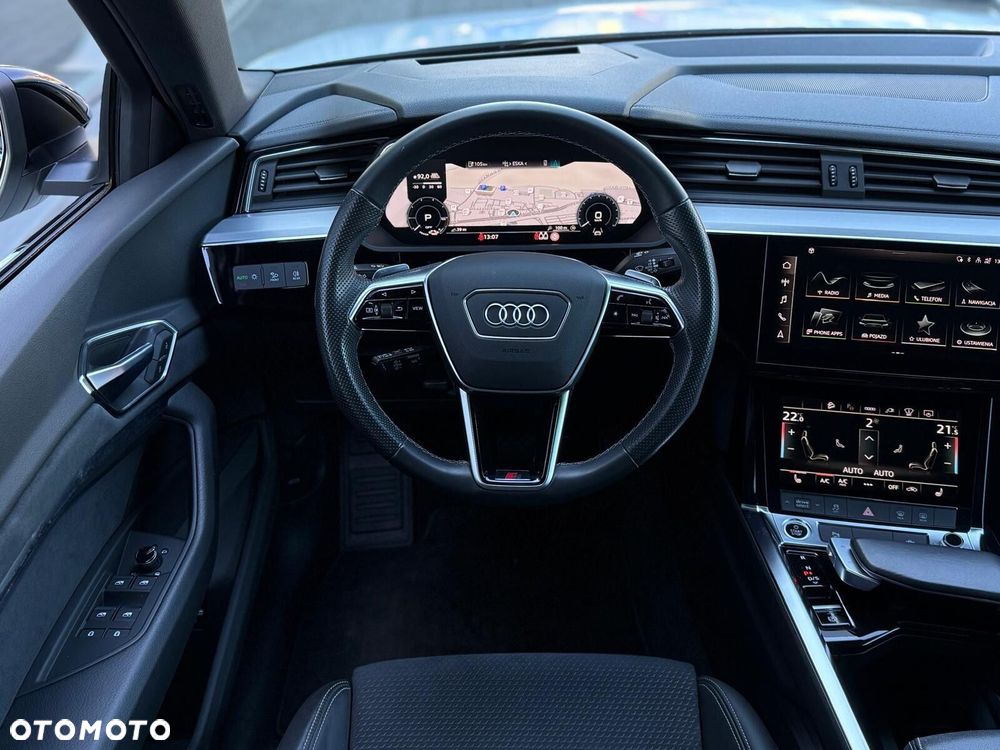Audi e-tron Sportback 55 Quattro S Line - 24