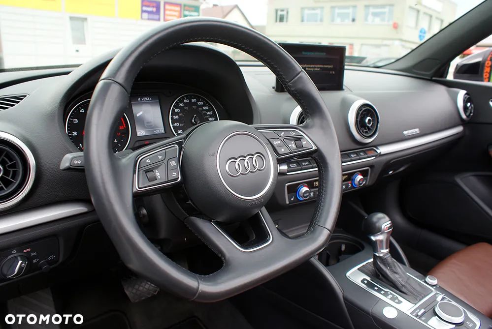 Audi A3 Cabrio 2.0 TFSI S tronic Ambition - 17