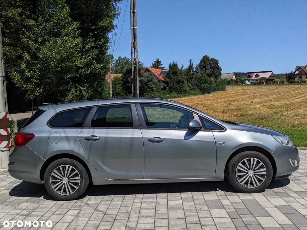 Opel Astra - 4