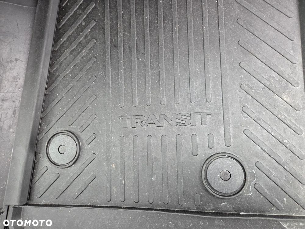 Ford Transit 350 L2H2 - 16