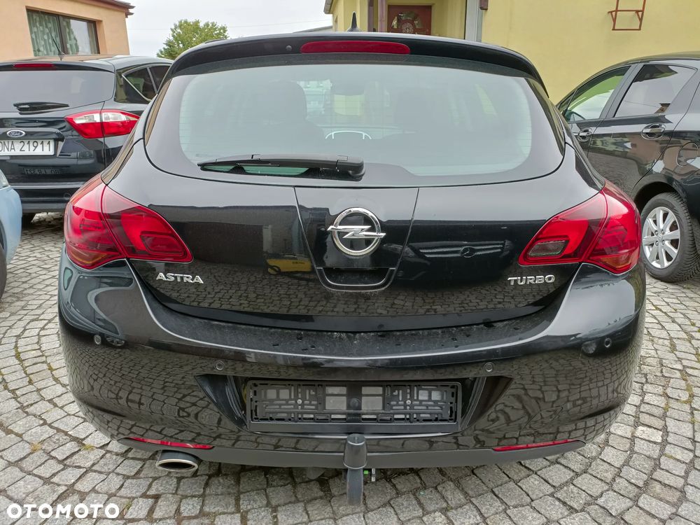 Opel Astra 1.4 Turbo Cosmo - 6