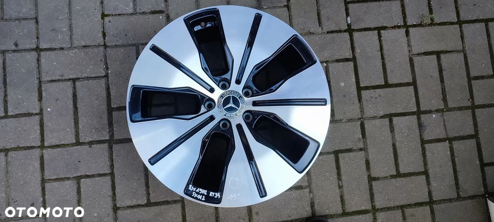 FELGI ALUMINIOWE STOPNIOWANE 5x112 2x 8Jx19 CALI  ET34 2934011200 2x 7,5Jx 19 CALI ET32 fi 66,6 MERCEDES EQC GLA GLC  4 SZTUKI KOMPLET - 8