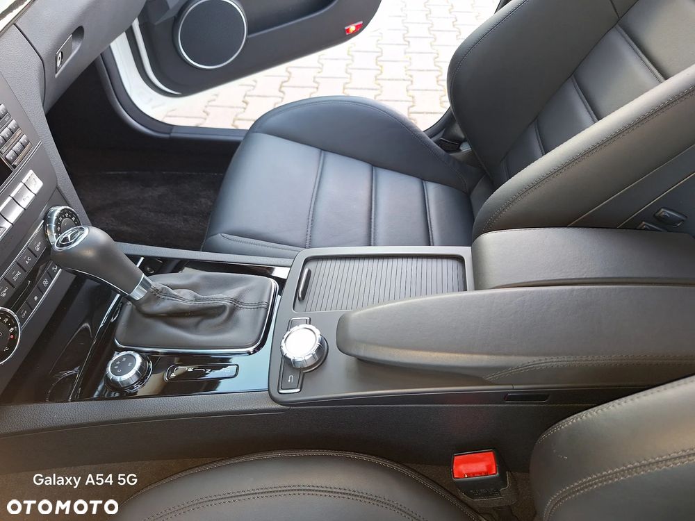 Mercedes-Benz Klasa C 63 AMG AMG SPEEDSHIFT MCT - 18
