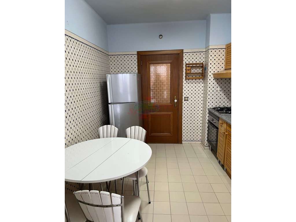 Apartamento T3 - Celas - Grande imagem: 2/17