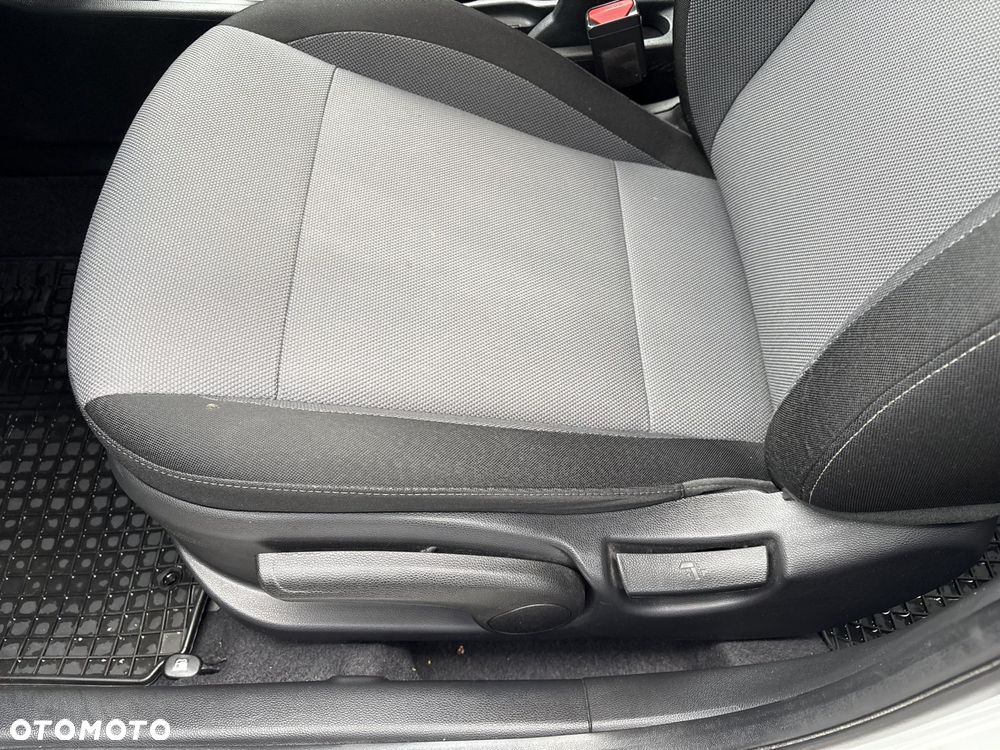 Hyundai i20 1.2 Classic Plus - 11