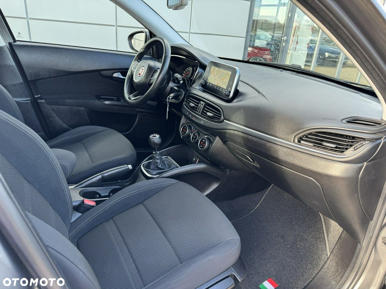 Fiat Tipo 1.4 T-Jet 16v Lounge - 18